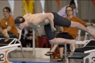 Nadador sale del armario via email: 'En realidad soy Gay'