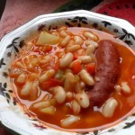 Judías pochas con chorizo